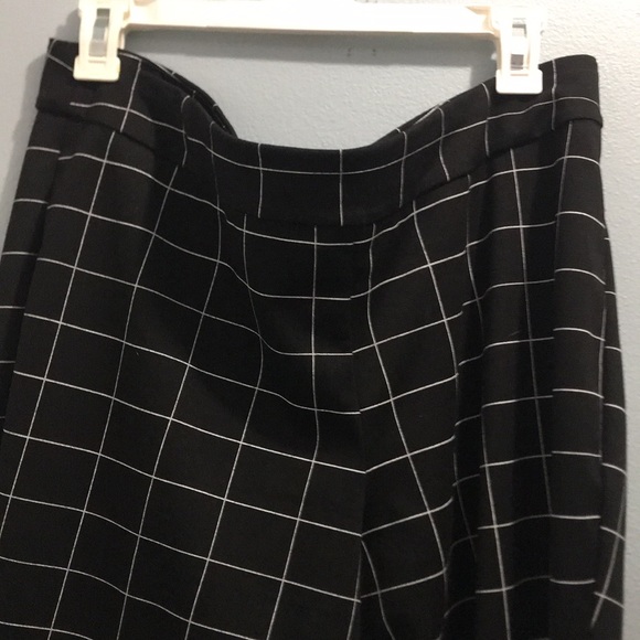 Pants - Picture 2 of 4